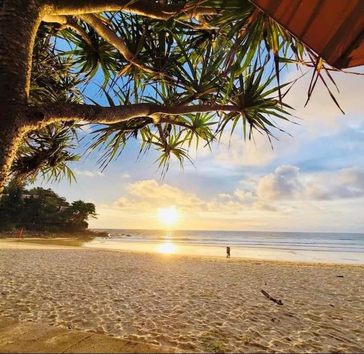 Massuwan Karon Beach Ban Saiyuan Exteriör bild